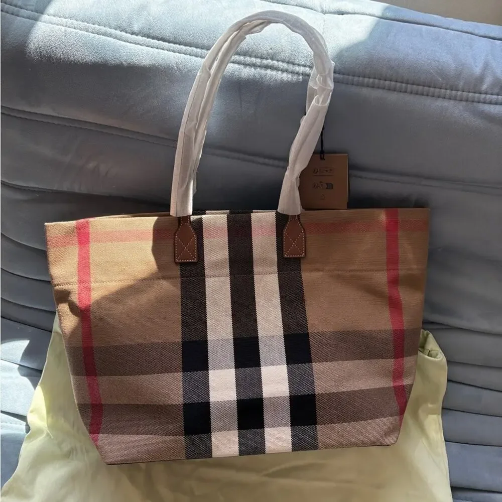 Burberry Checkered Tote Bag NWT MediumTaupe Brown Check $1690 - Picture 6 of 11